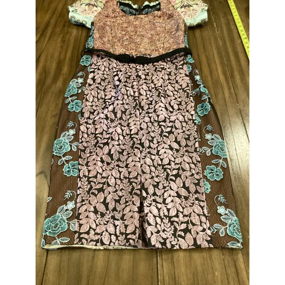 Floral Print Midi Dress - Picture 11 of 15